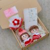 Charming Crochet Flower Set With Adorable Boy-girl Couple