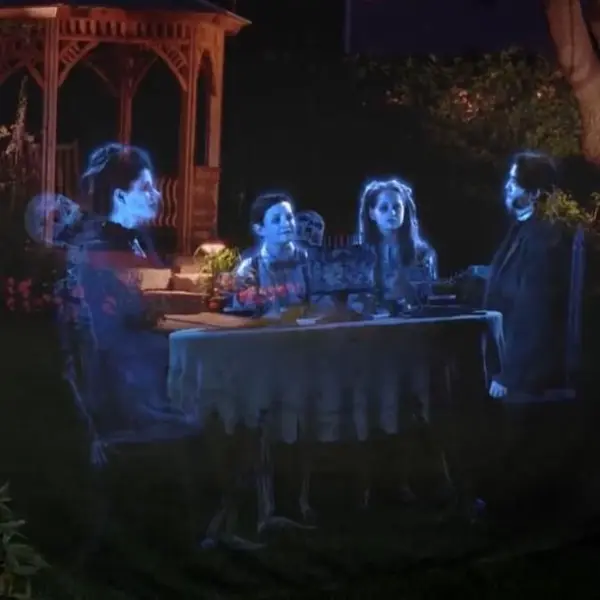 Halloween Holographic Projection!4