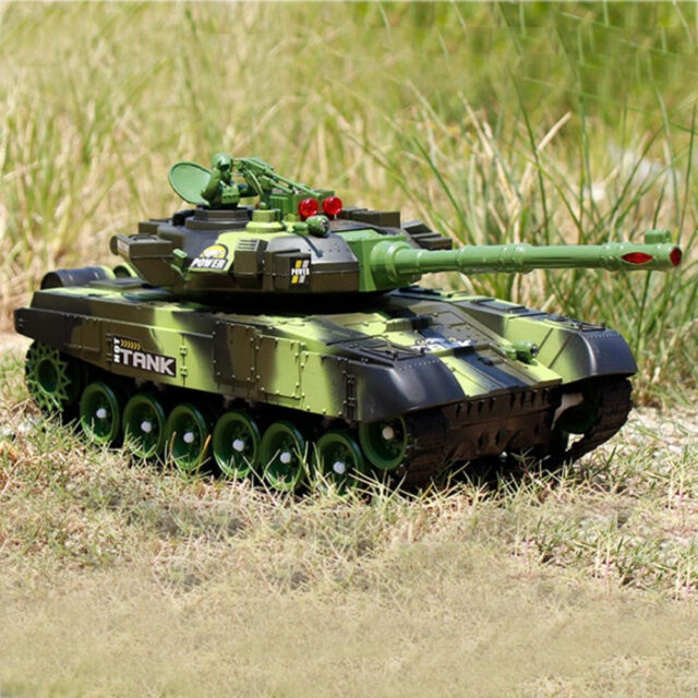 33cm RC Battle Tank with Rotating Turret and Sound Effects - Image 10