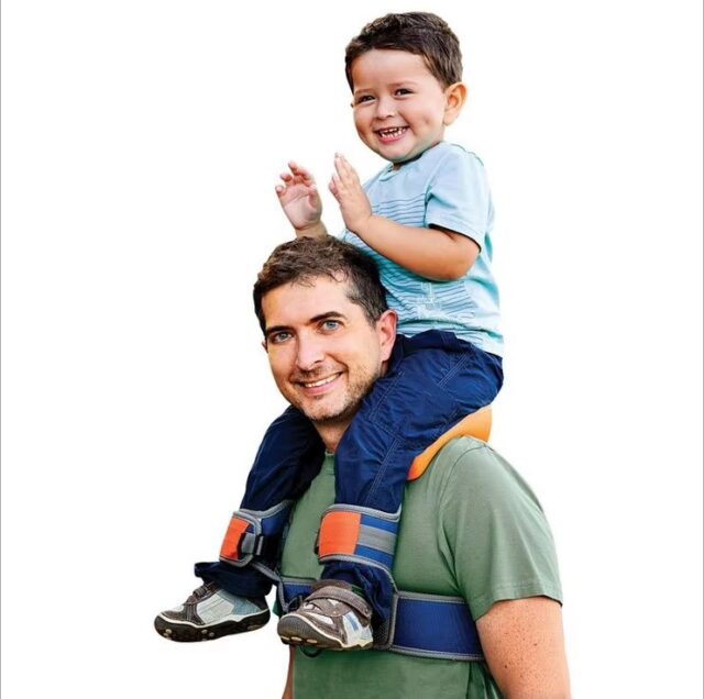 Ergonomic Baby Carrier with Shoulder Support - Image 4