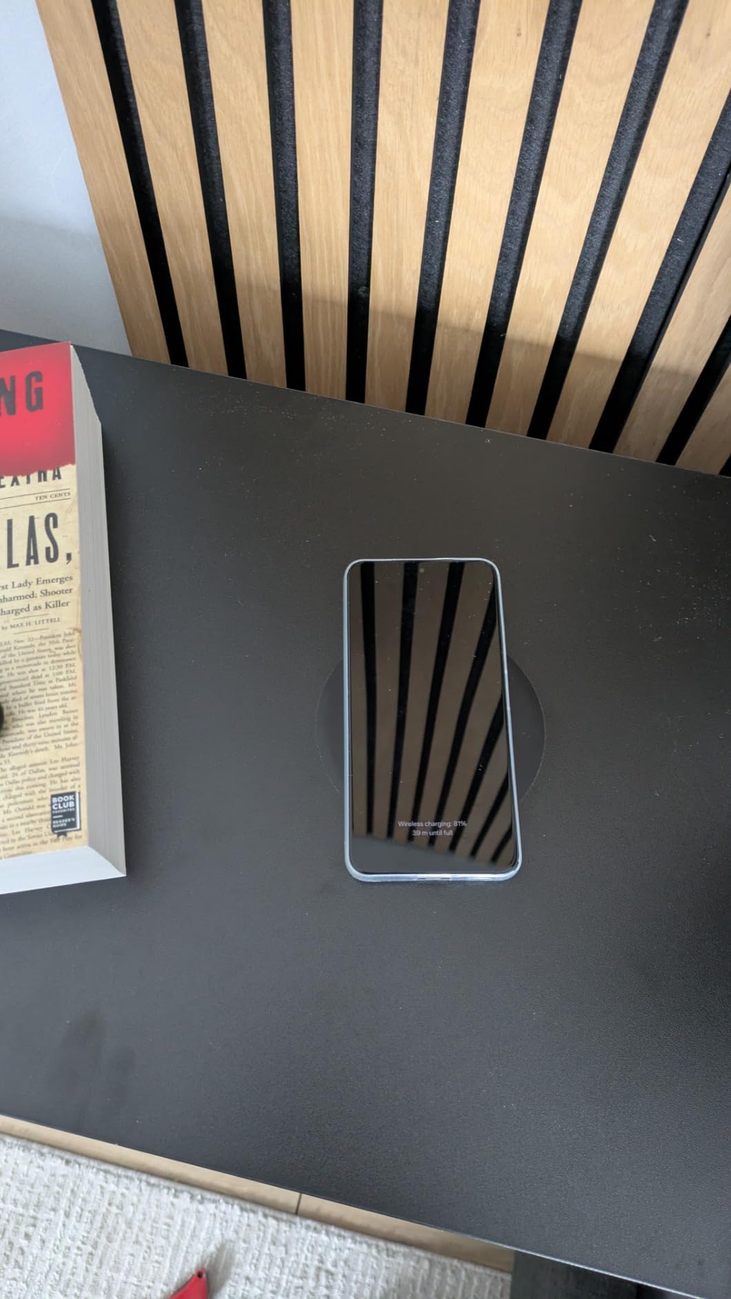 30mm Invisible Long-Distance Wireless Charging Nightstand Converter photo review