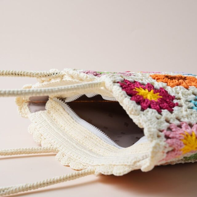 Boho Floral Crochet Tote Bag - Image 3