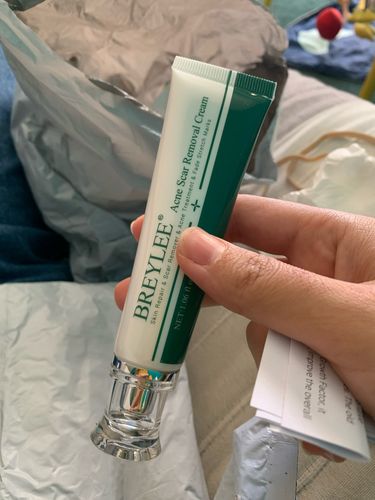 Herbal Scar Removal Gel Cream with Niacinamide and Growth Factor (30ml) photo review