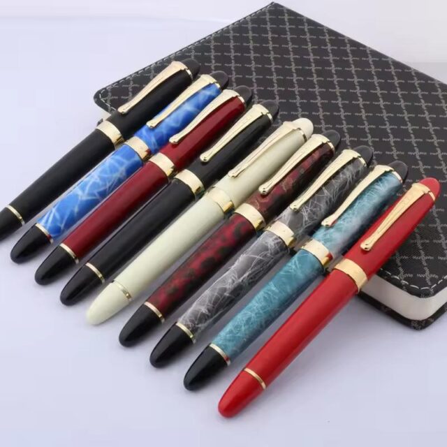 Luxury Calligraphy Fountain Pen – Smooth & Elegant Writing - Image 3