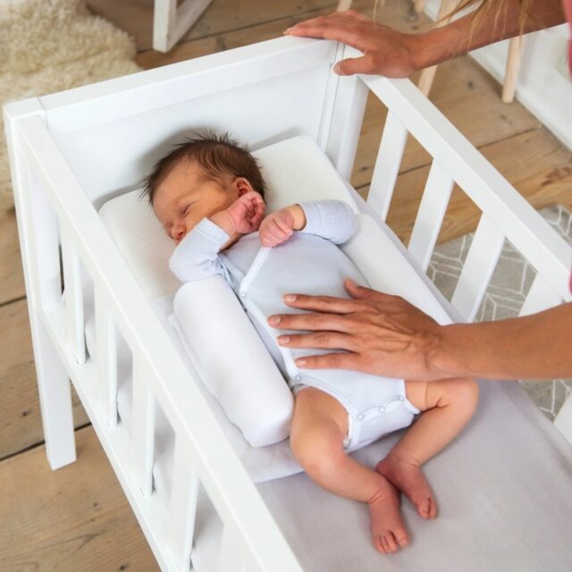 Baby Anti-Roll Sleep Positioning Pillow with Head Elevation (0-4 Months) - Image 2