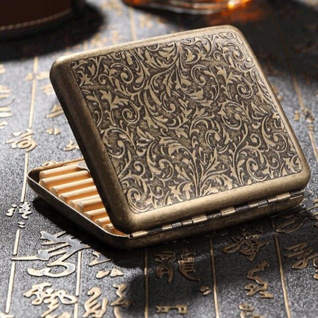 Vintage Metal Cigarette Case - Holds 20 Cigarettes