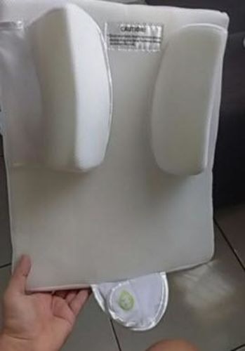 Baby Anti-Roll Sleep Positioning Pillow with Head Elevation (0-4 Months) photo review