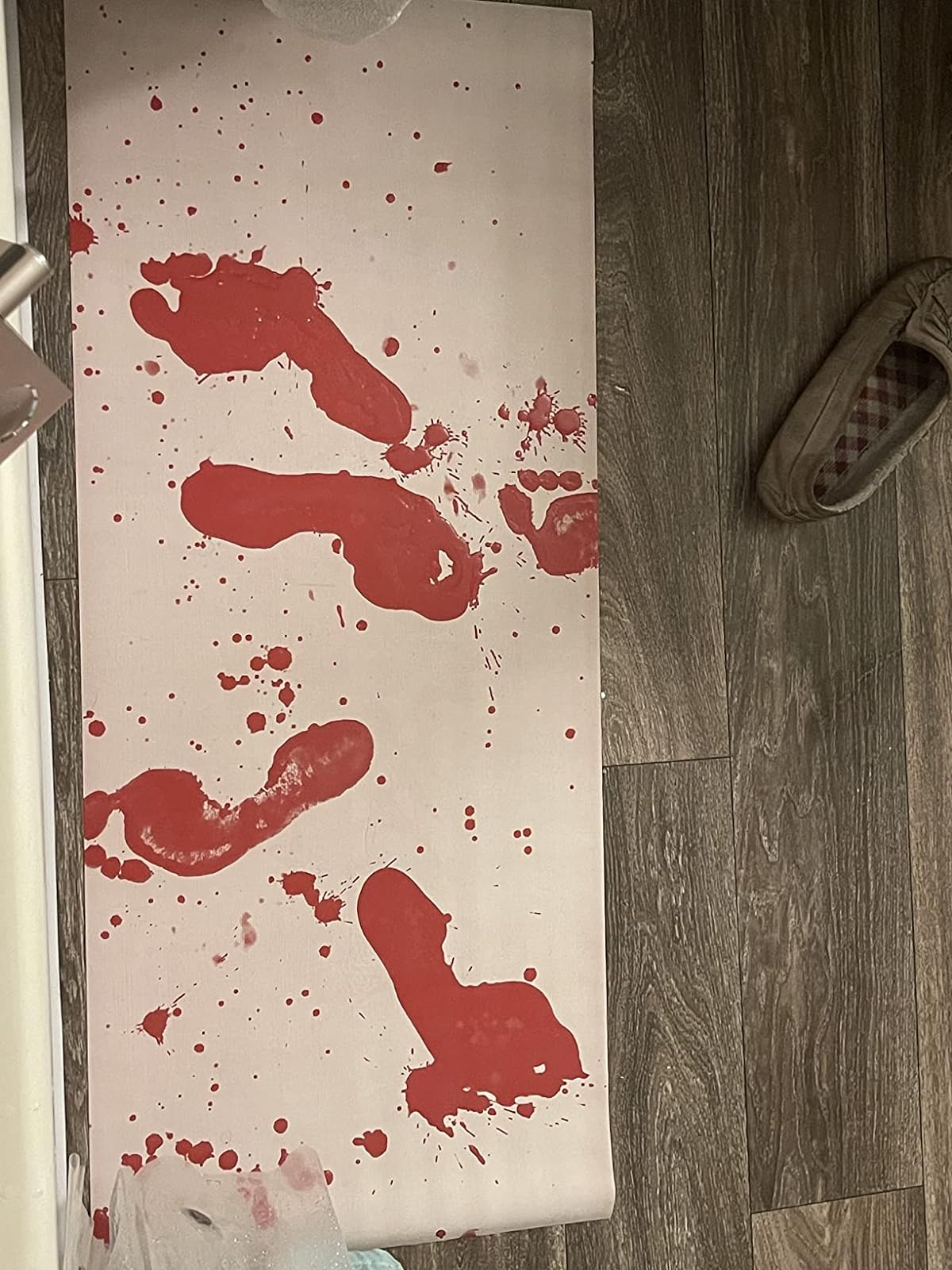 Bloody Color Changing Bath Mat photo review