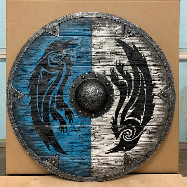 30cm Wooden Viking Battle Shield Wall Decoration Pendant photo review