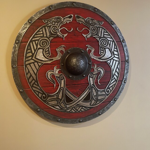 30cm Wooden Viking Battle Shield Wall Decoration Pendant photo review