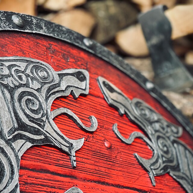 30cm Wooden Viking Battle Shield Wall Decoration Pendant photo review