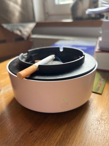 Smart Smokeless Ashtray with Air Purifier & Aroma photo review