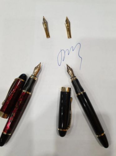 Luxury Calligraphy Fountain Pen – Smooth & Elegant Writing photo review