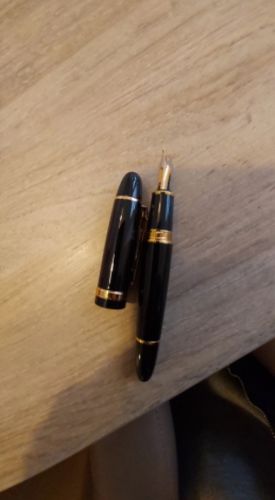 Luxury Calligraphy Fountain Pen – Smooth & Elegant Writing photo review
