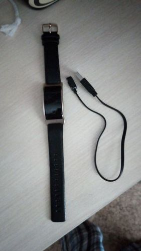 Smart Bracelet with Heart Rate and NFC Function photo review