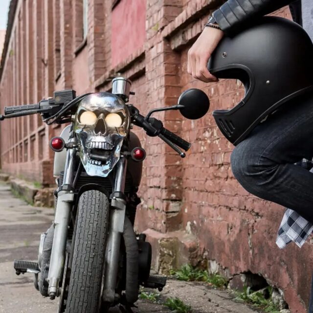 Retro Skull Motorcycle LED Headlight – Unique Front Lamp - Image 5
