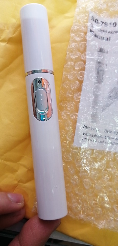 Blue Light Therapy Acne Pen with Scar Repair Cream (15g) photo review