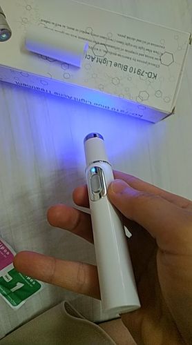 Blue Light Therapy Acne Pen with Scar Repair Cream (15g) photo review