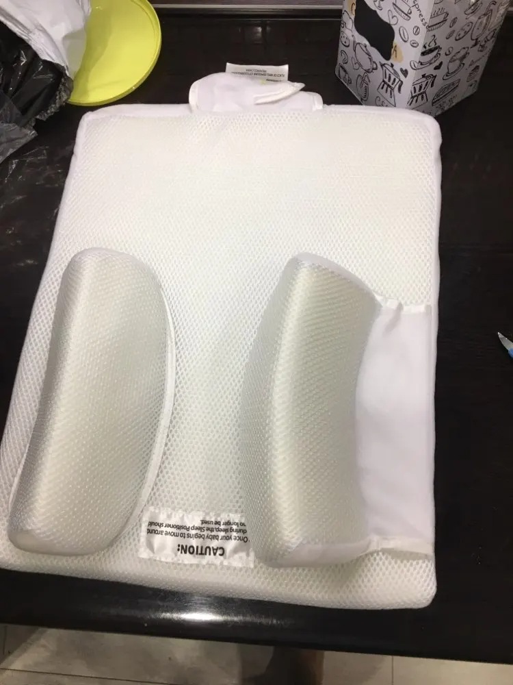 Baby Anti-Roll Sleep Positioning Pillow with Head Elevation (0-4 Months) photo review