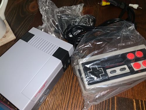 Mini Retro TV Game Console with 620 Built-in Games photo review