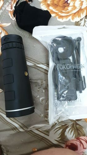 10X HD Zoom Universal Smartphone Monocular Telescope with Clip photo review
