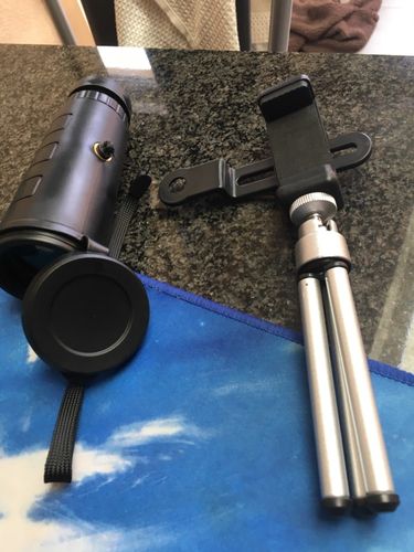 10X HD Zoom Universal Smartphone Monocular Telescope with Clip photo review