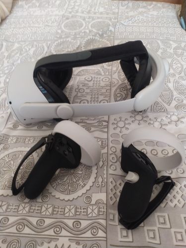 Anti-Throw Touch Controller Grip Covers for Oculus Quest 2 photo review