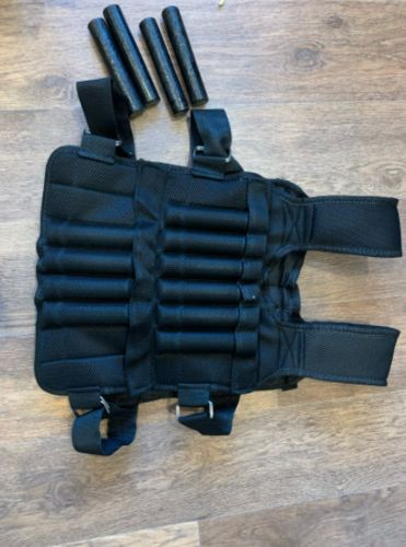 Adjustable 15KG Weighted Vest for Boxing, Running, and Training photo review
